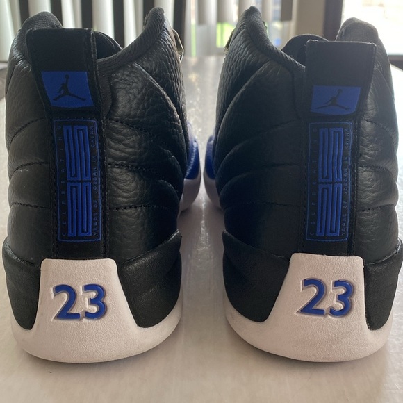 NIKE Air Jordan 12 Retro Women’s AO6068-004 Black/ Hyper Royal Sneakers Size 7.5 - Picture 4 of 10